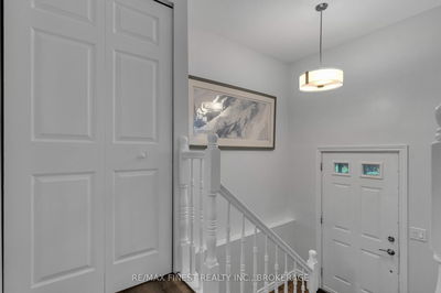 952 Old Colony Rd, Kingston - North of Taylor-Kidd Blvd image-0-3