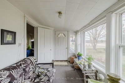 21266 Thames Rd, Southwest Middlesex - Rural Southwest Middlesex image-0-4