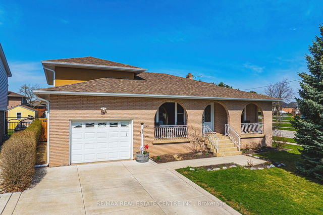 95 Ellington Avenue