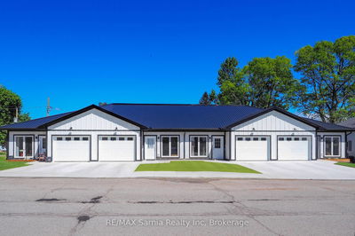 3250 River St, Brooke-Alvinston - Brooke Alvinston