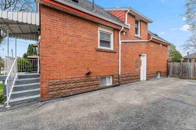 273 East 13th St, Hamilton - Inch Park image-0-2