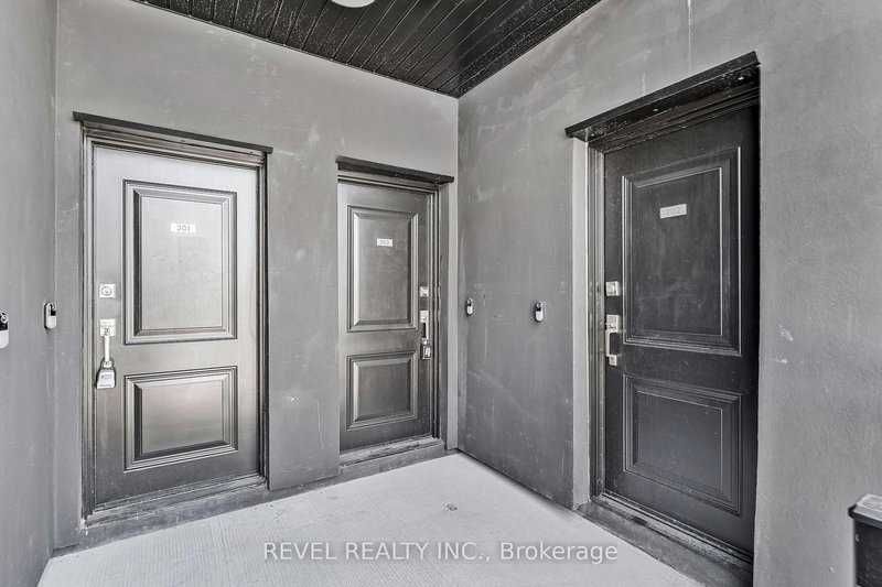 302 - 7277 Wilson Cres, Niagara Falls, L2G 4R8 | Image 3