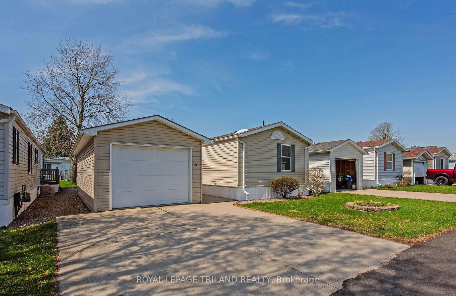Mobile/Trailer sold at 5A Stewart Street, Strathroy-Caradoc, SW, N7G 1A1 - MLS: X12108598