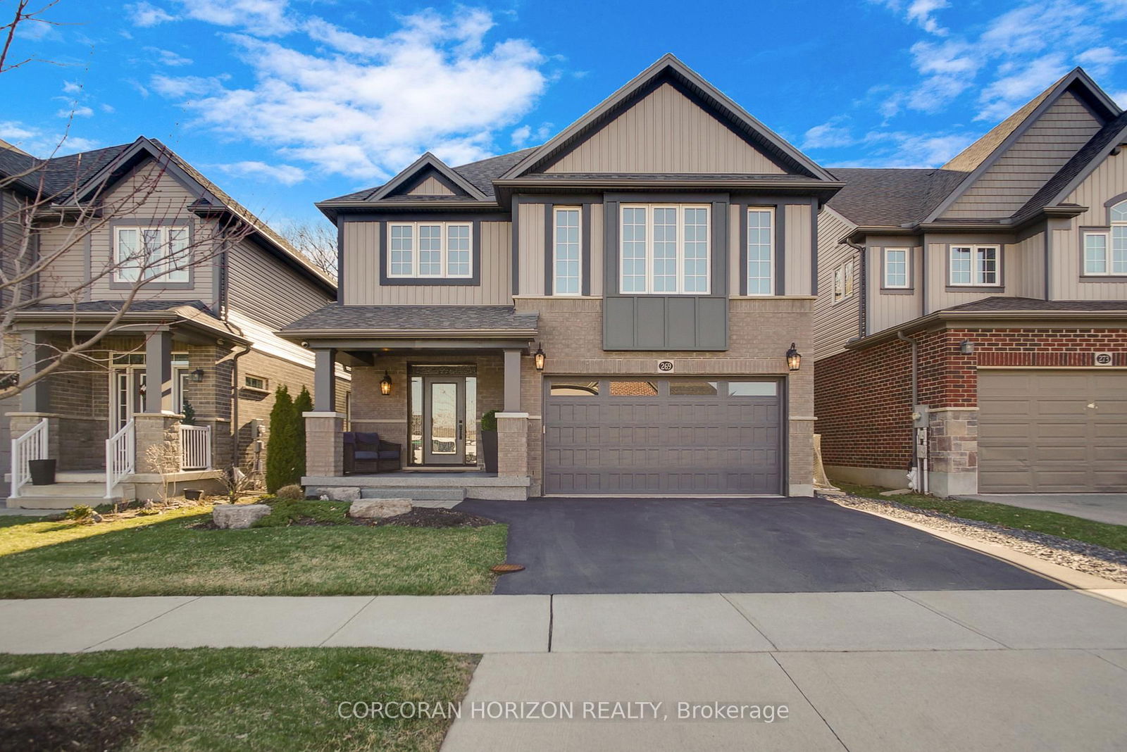 Detached House for sale at 269 Sedgewood Street, Kitchener, N2P 2N3 - MLS: X12108656
