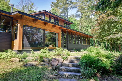 10 Bala Park Island, Muskoka Lakes - Medora