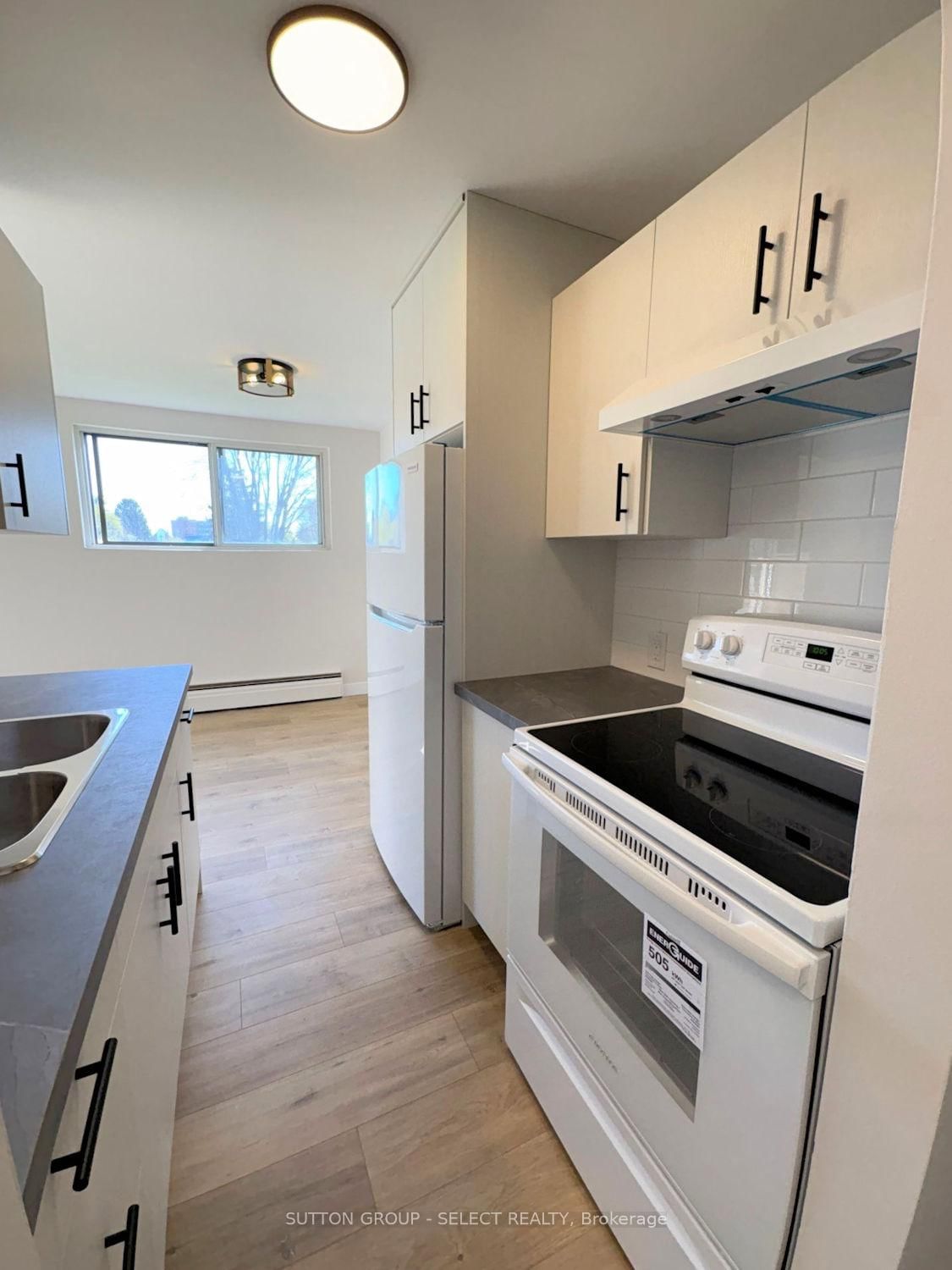 Condo for sale at 211-1825 Whitney Street, London East, East H, N5W 2W3 - MLS: X12108895