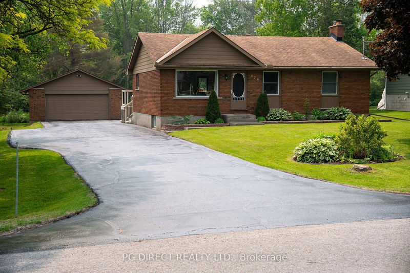 576 Lester Rd, Trenton - Sidney Ward image-0-0