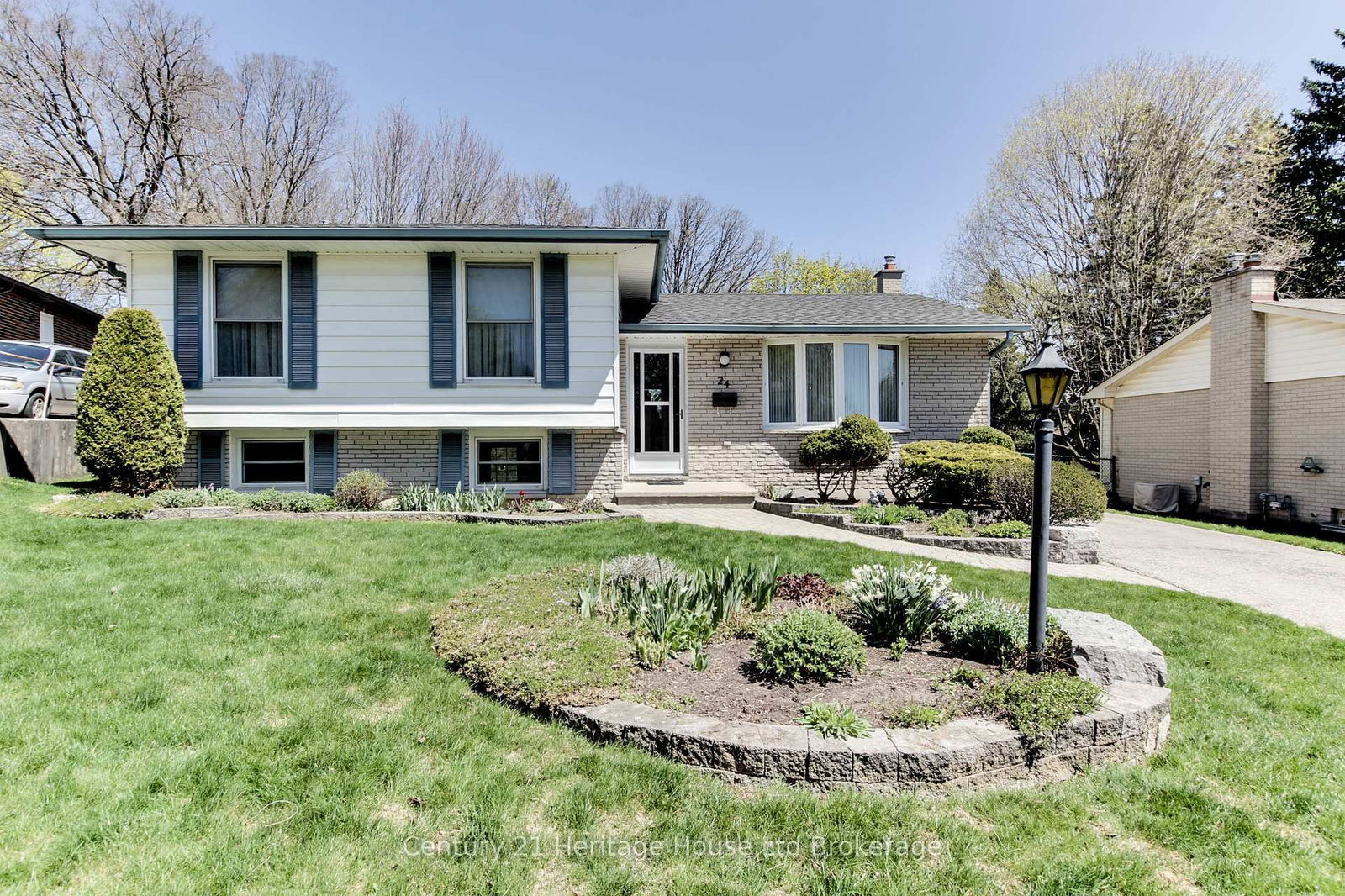 Detached House for sale at 24 Killarney Road, London, North H, N5X 2A7 - MLS: X12108954