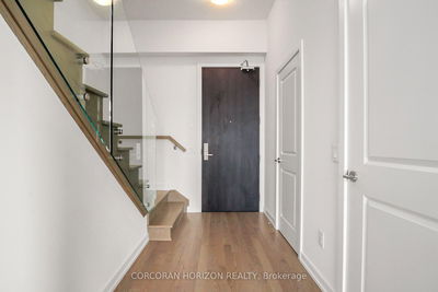 Unit 420 — 55 Duke St, Kitchener -  image-0-1