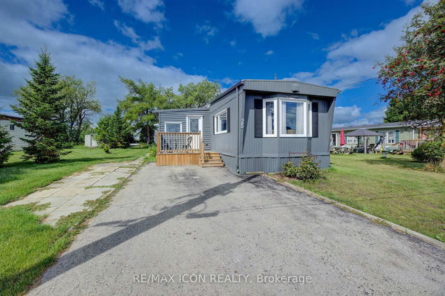 25 Grand Vista Crescent