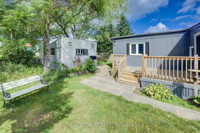 25 Grand Vista Cres, Wellington North - Mount Forest image-0-3