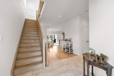 Unit 31 — 1 St Andrews Lane, Niagara-on-the-Lake - Town image-0-2