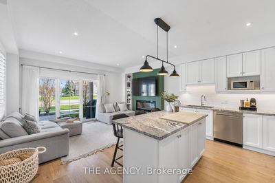 Unit 31 — 1 St Andrews Lane, Niagara-on-the-Lake - Town image-0-4
