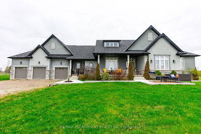 20 Chesswood Tr, Hamilton - Rural Flamborough