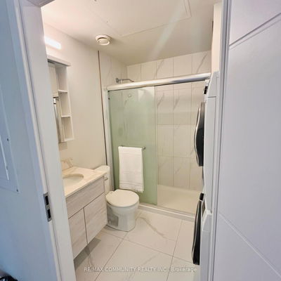 Unit 2901 — 60 Frederick St, Kitchener -  image-0-3