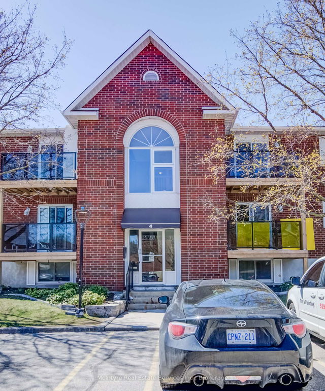 406 - 565 Greenfield Avenue