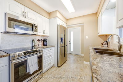 4993 Heather Ave, Niagara Falls - Morrison image-0-4