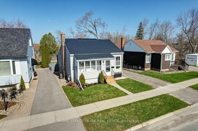 10 Edgewater Blvd, Peterborough East - 4 Central image-0-1