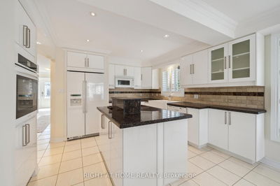 714 Gummow Crt, Cobourg - Cobourg image-0-4