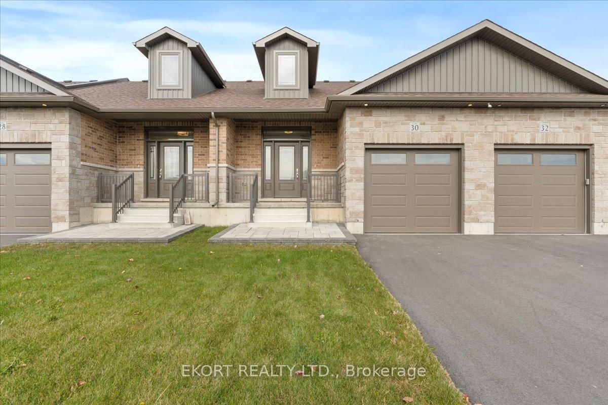 Townhouse for sale at 30 Wims Way, Belleville, Thurlow Ward, K8N 0H8 - MLS: X12109679