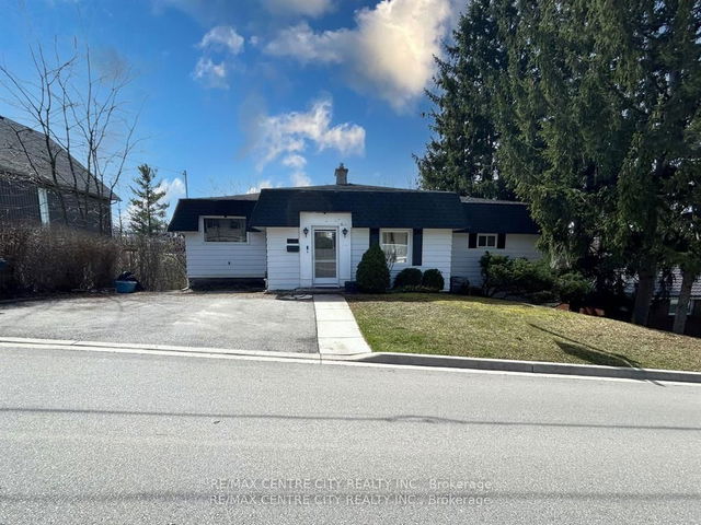 8 Woodland Road