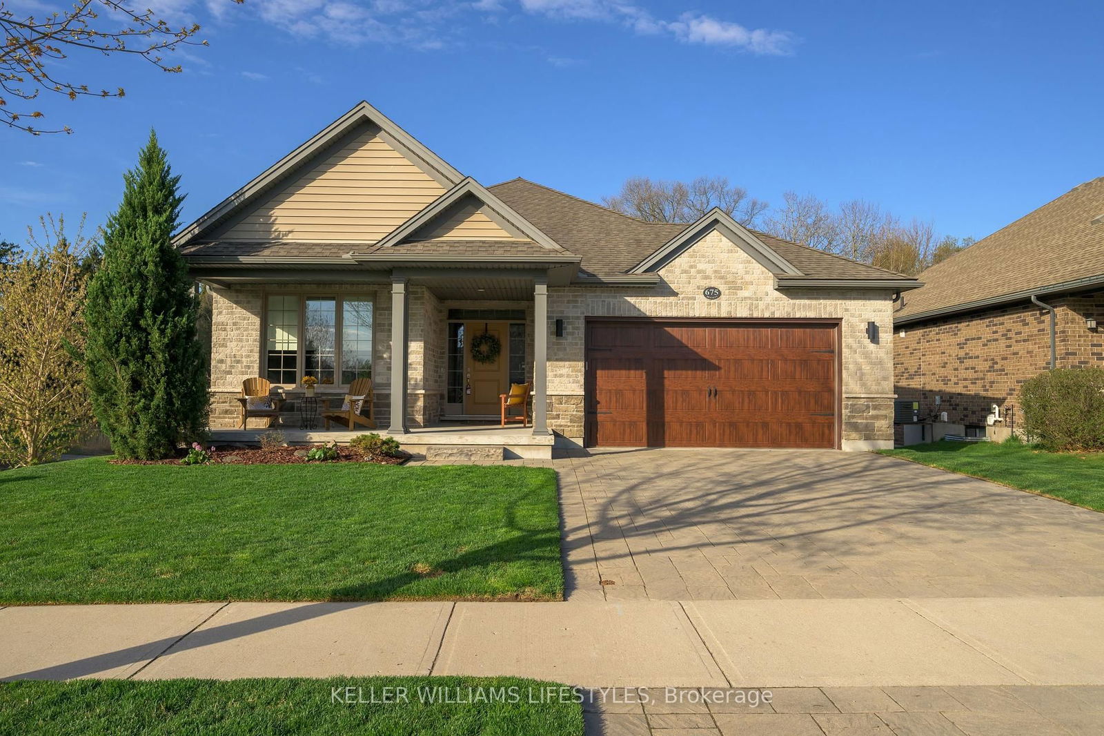 Detached House for sale at 675 Bennett Crescent, Strathroy-Caradoc, Mount Brydges, N0L 1W0 - MLS: X12109692