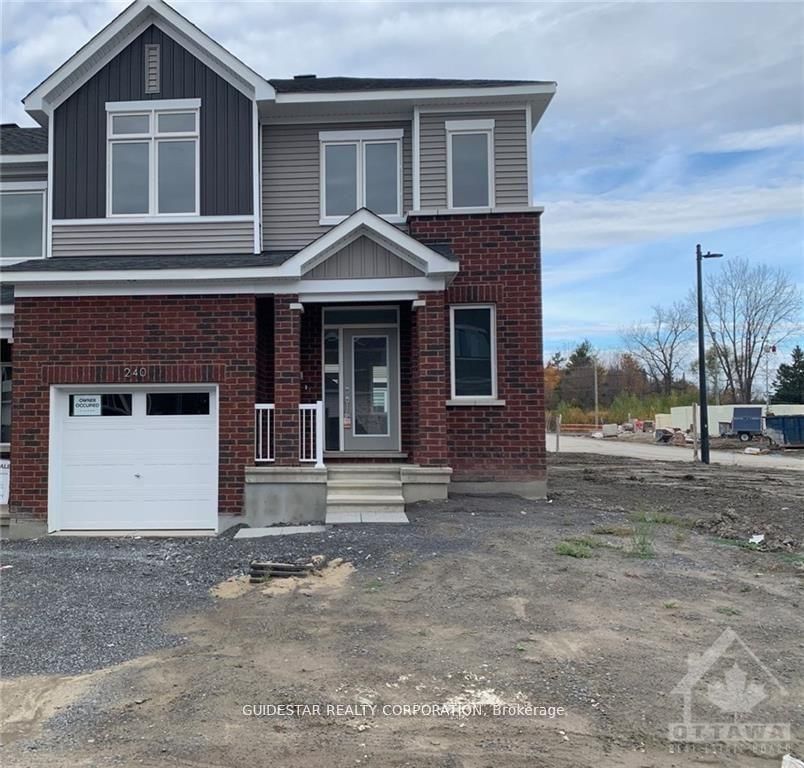 Townhouse for lease at 240 Falsetto Street, Ottawa, Mer Bleue/Bradley Estates/Anderson Park, K1W 0S2 - MLS: X12109748