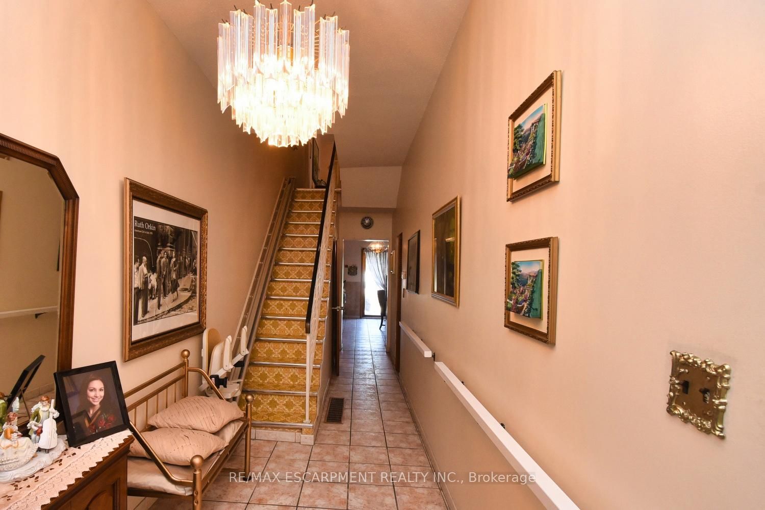 Semi-Detached House for sale at 241 Robert Street, Hamilton, Landsdale, L8L 2R2 - MLS: X12109797