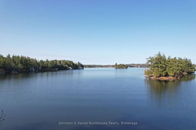1040 Old Township Rd, Muskoka Lakes - Watt image-0-1