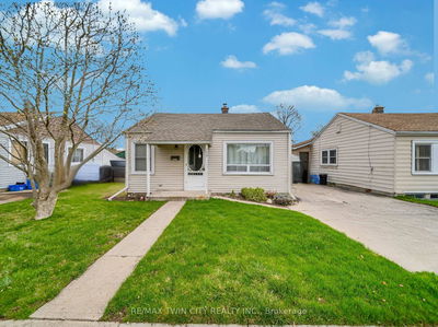 153 Oakwood Ave, Cambridge -  image-0-1