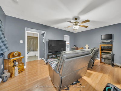153 Oakwood Ave, Cambridge -  image-0-3