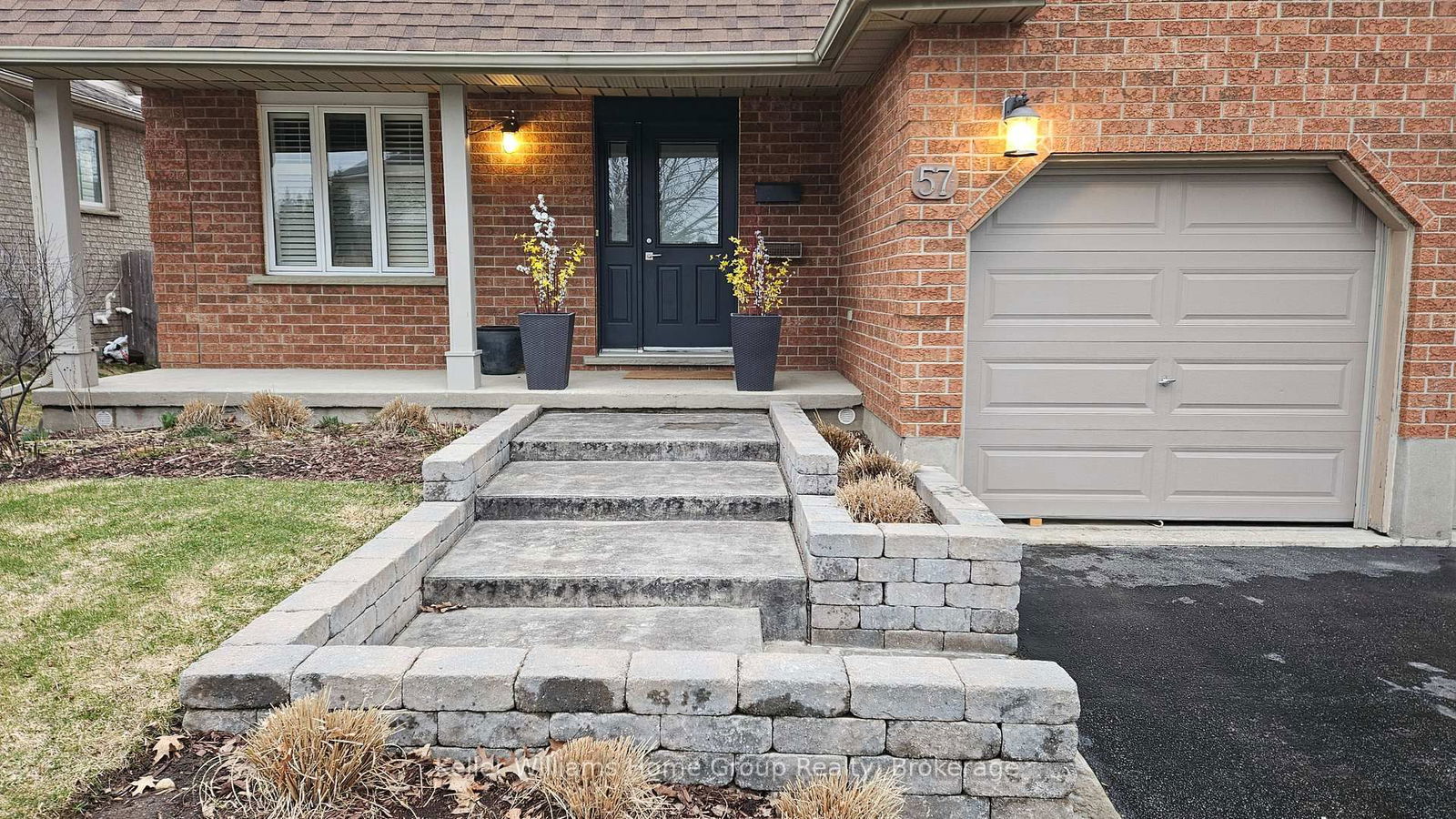 Detached House for sale at 57 Flaherty Drive, Guelph, Willow West/Sugarbush/West Acres, N1H 8K6 - MLS: X12110007