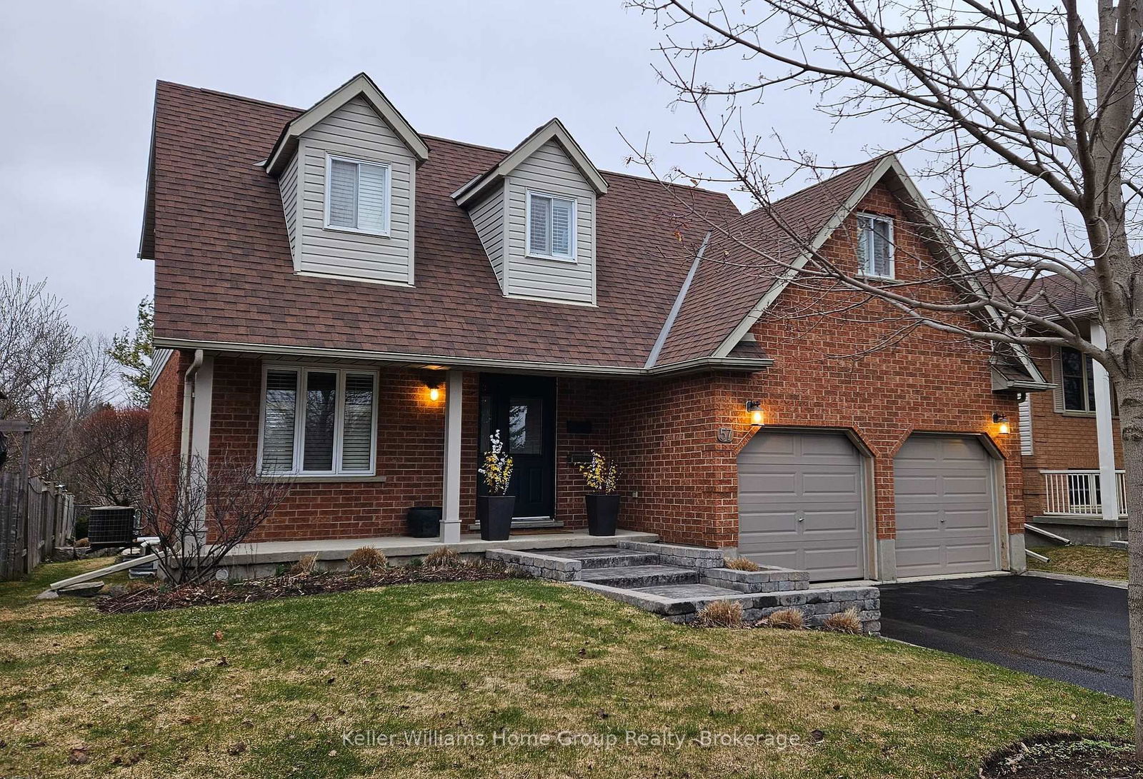 Detached House for sale at 57 Flaherty Drive, Guelph, Willow West/Sugarbush/West Acres, N1H 8K6 - MLS: X12110007