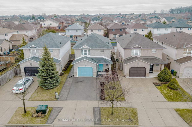 11 Willowridge Way