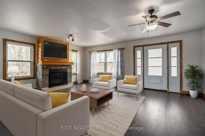 221 Grassy Rd, Kawartha Lakes - Emily image-0-2