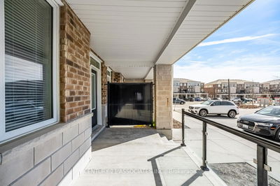 130 Daylily Lane, Kitchener -  image-0-2
