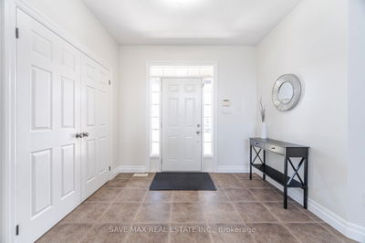 334 Zeller Dr, Kitchener -  image-0-4
