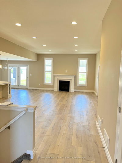 4062 Van Bree Dr, Plympton-Wyoming - Plympton Wyoming image-0-4