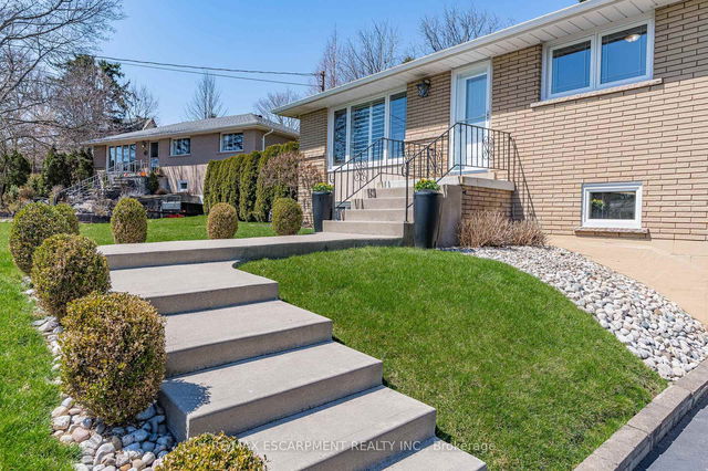 77 Hill Crest N/A