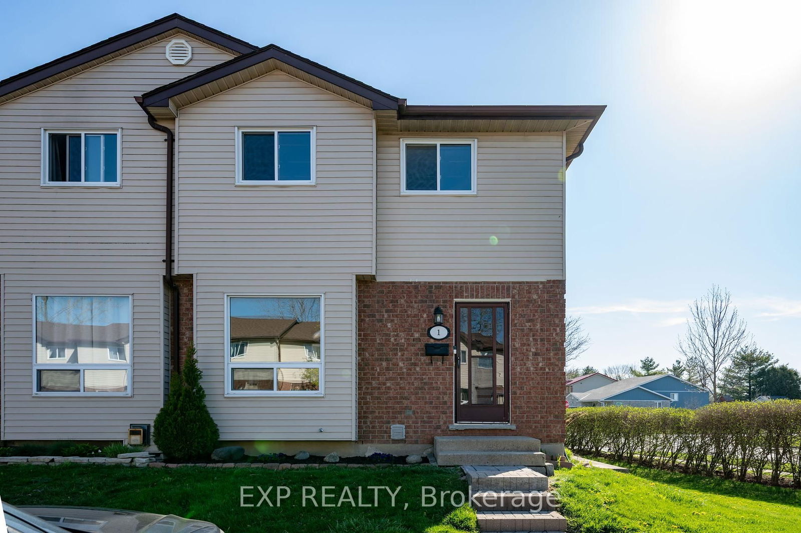 Townhouse for sale at 1-1930 MARCONI Boulevard, London East, East I, N5V 4S2 - MLS: X12110420