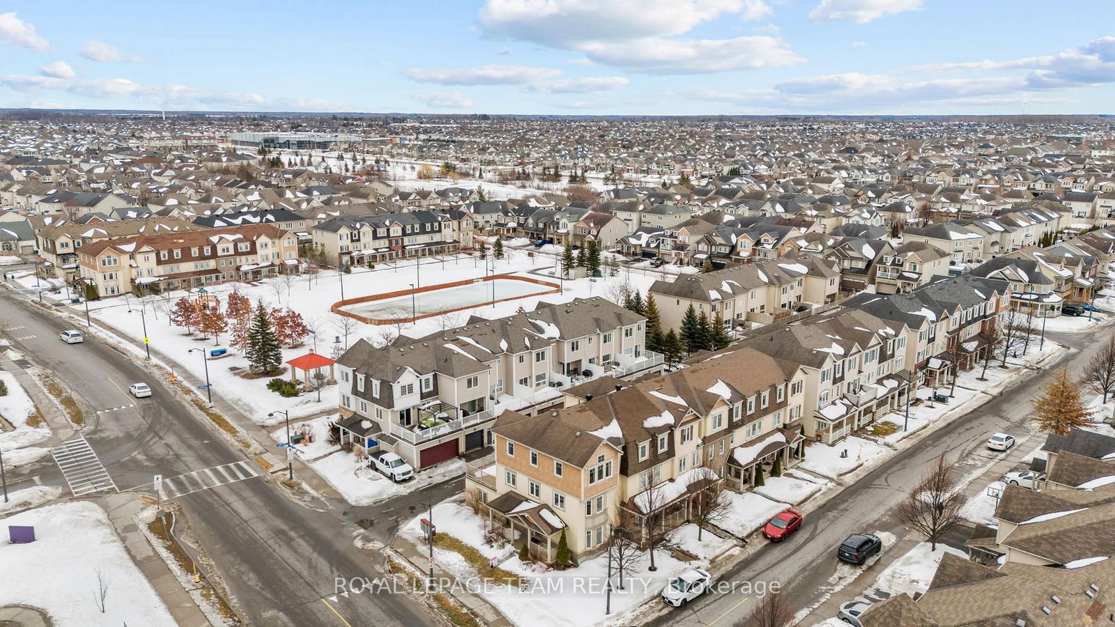 Townhouse for sale at 2700 Grand Canal Street, Ottawa, Barrhaven - Half Moon Bay, K2J 0R9 - MLS: X12110489