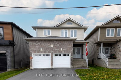 16 Park Cres, Loyalist - Amherstview image-0-1