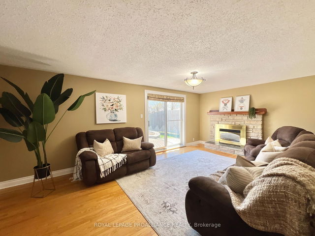 21 Dunnett Boulevard