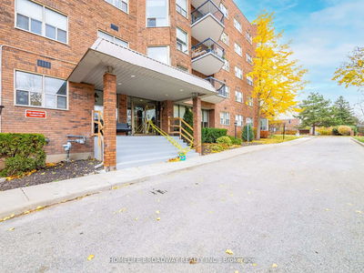 Unit 104 — 300 Keats Way, Waterloo -  image-0-1
