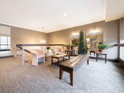Unit 104 — 300 Keats Way, Waterloo -  image-0-3