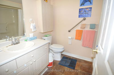 Unit 104 — 1550 12 Ave, Owen Sound - Owen Sound image-0-4