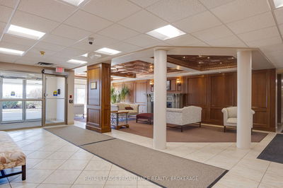 Unit 205 — 350 Wellington St, Kingston - East of Sir John A. Blvd image-0-1