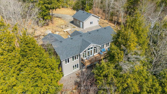 5989 Kennisis Lake Road