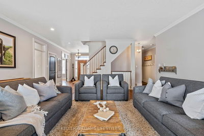 8 Dogwood Tr, Middlesex Centre - Ilderton image-0-4