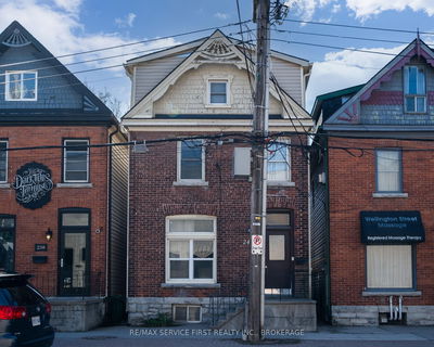 240 Wellington St, Kingston - East of Sir John A. Blvd image-0-2